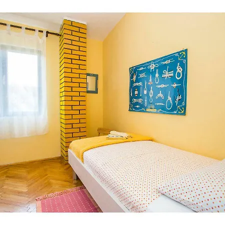 Apartman Bartul *